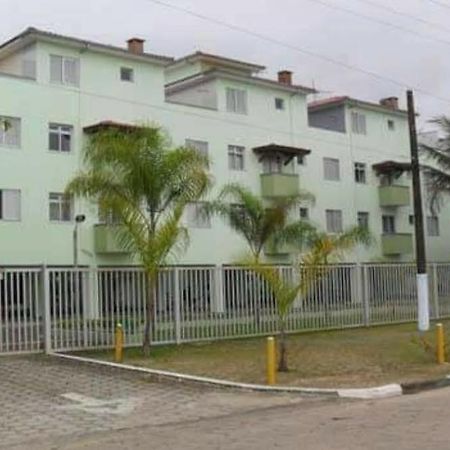 Condominio A Beira Mar Em Ubatuba Eksteriør billede